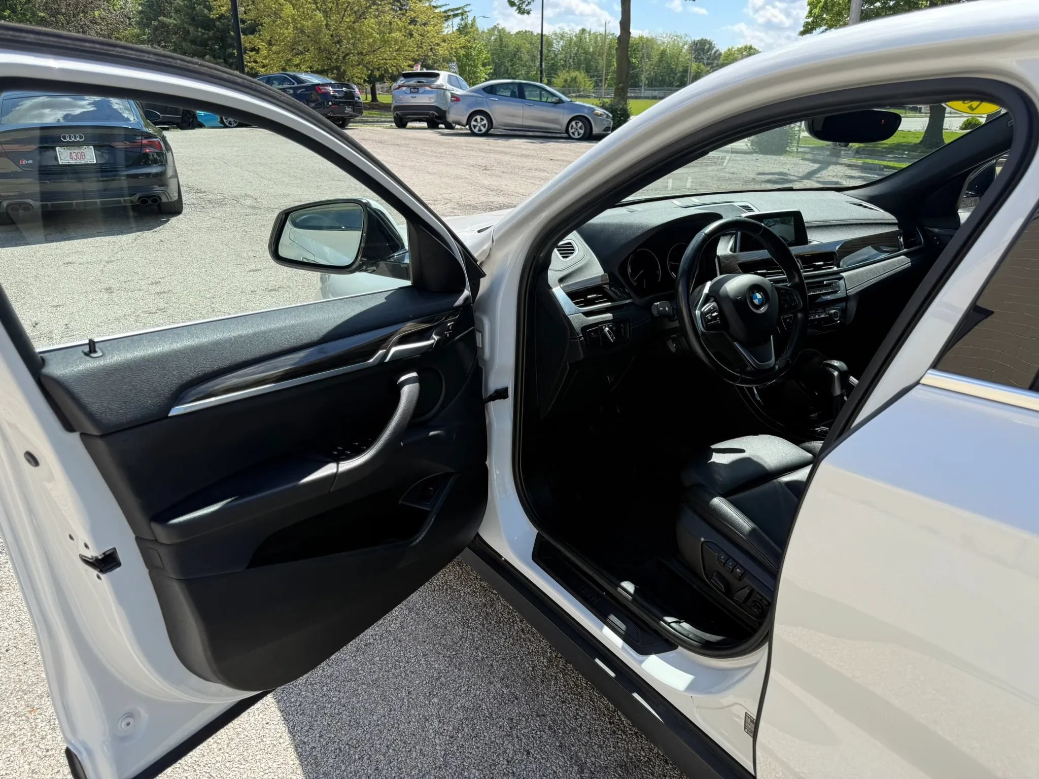 Used 2018 BMW X2 xDrive28i w/ Convenience Package AWD/4WD image 9