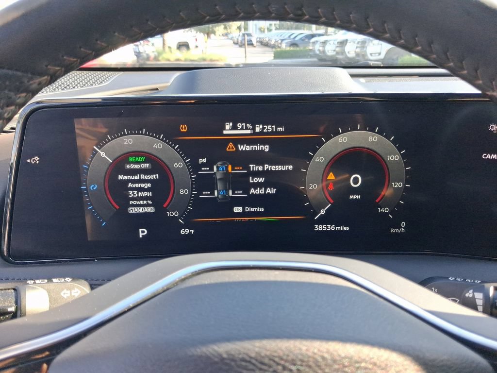 Used 2024 Nissan Ariya AWD image 22