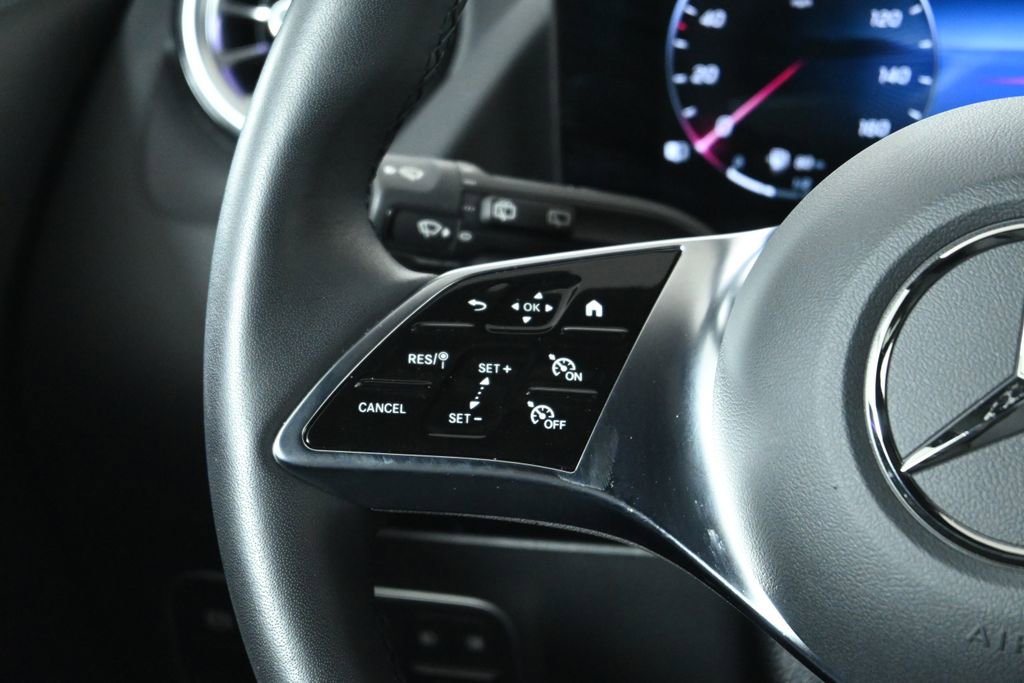 Certified 2025 Mercedes-Benz GLA 250 4MATIC image 17