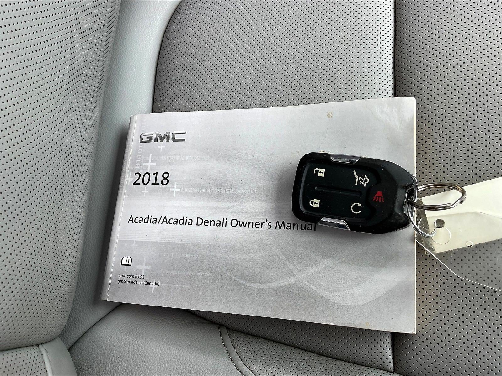 Used 2018 GMC Acadia SLT AWD/4WD image 38