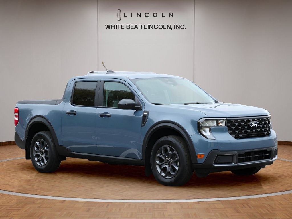 Used 2026 Ford Maverick XLT w/ Equipment Group 301A AWD/4WD image 3