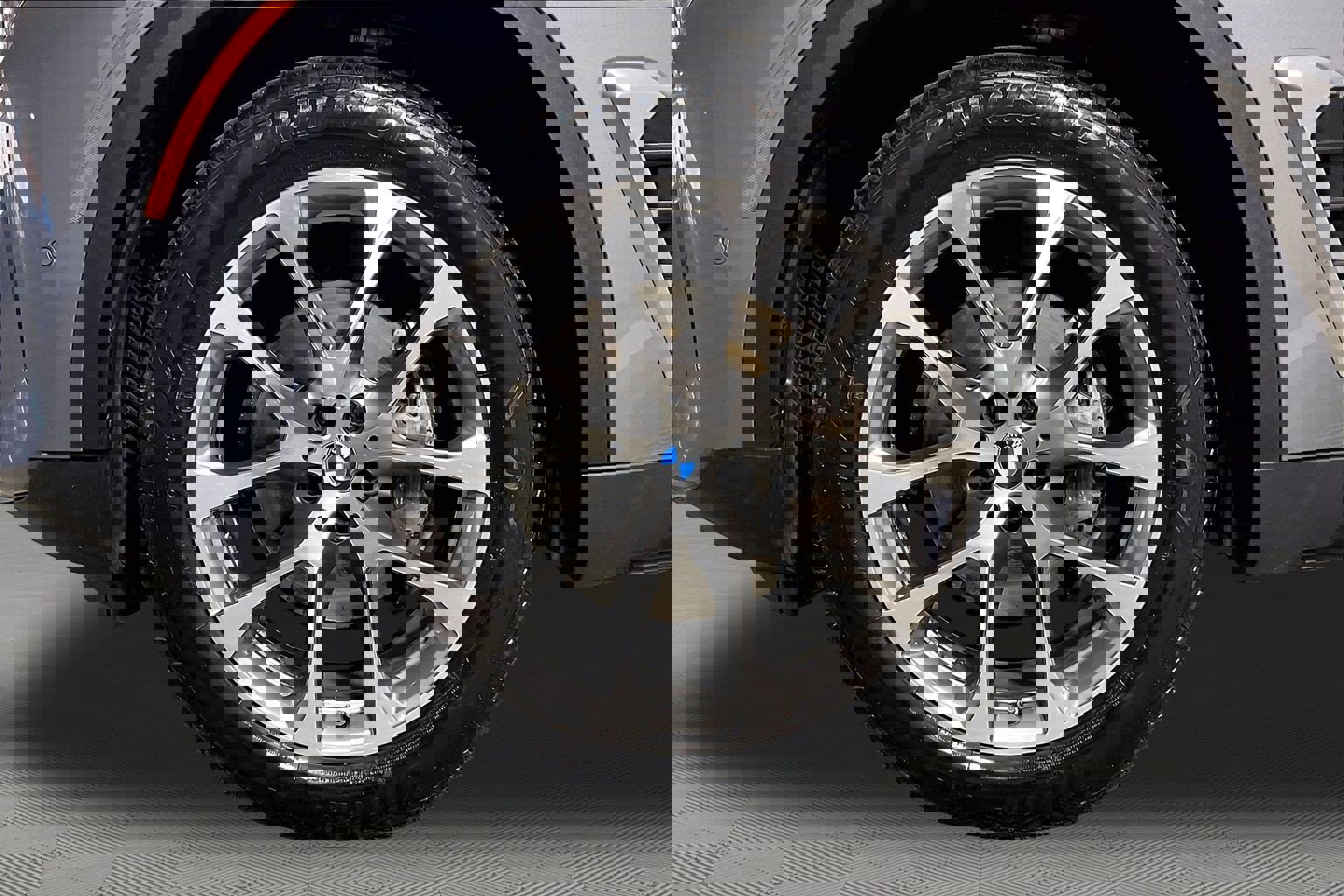 Certified 2024 BMW X5 xDrive40i w/ Premium Package image 13