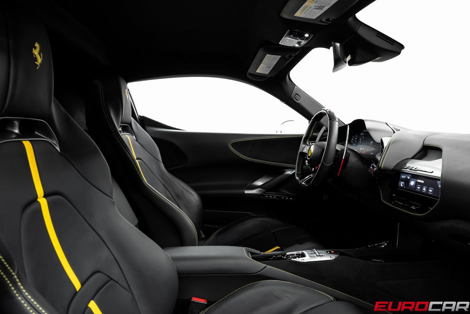 Used 2022 Ferrari SF90 Stradale AWD/4WD image 39