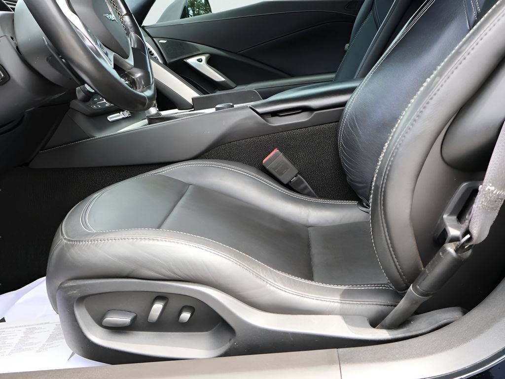 Used 2017 Chevrolet Corvette Grand Sport RWD image 38