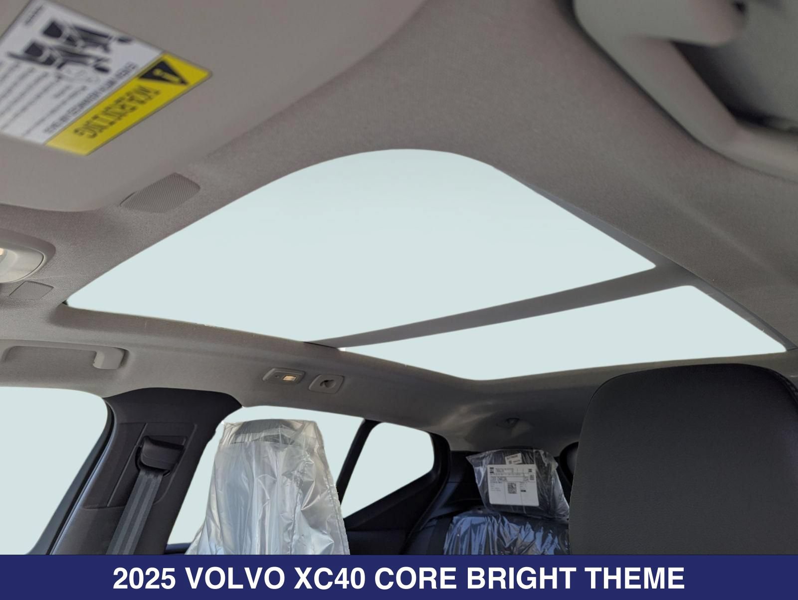 New 2025 Volvo XC40 B5 Core w/ Protection Package Premier AWD/4WD image 18