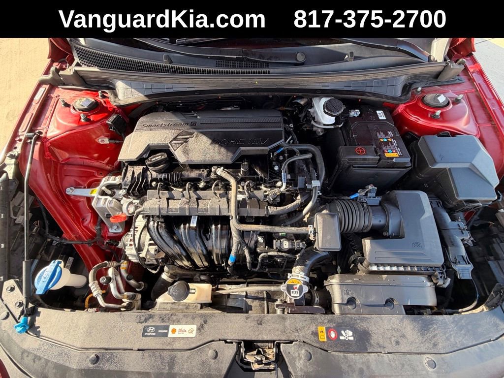 Used 2022 Hyundai Elantra SEL image 28