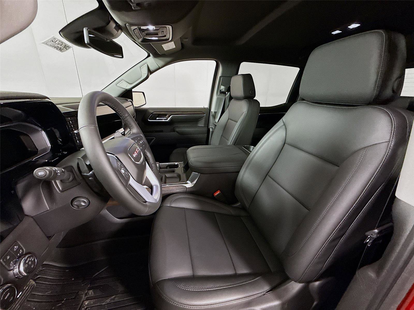 New 2026 GMC Sierra 1500 SLT w/ SLT Premium Plus Package image 17