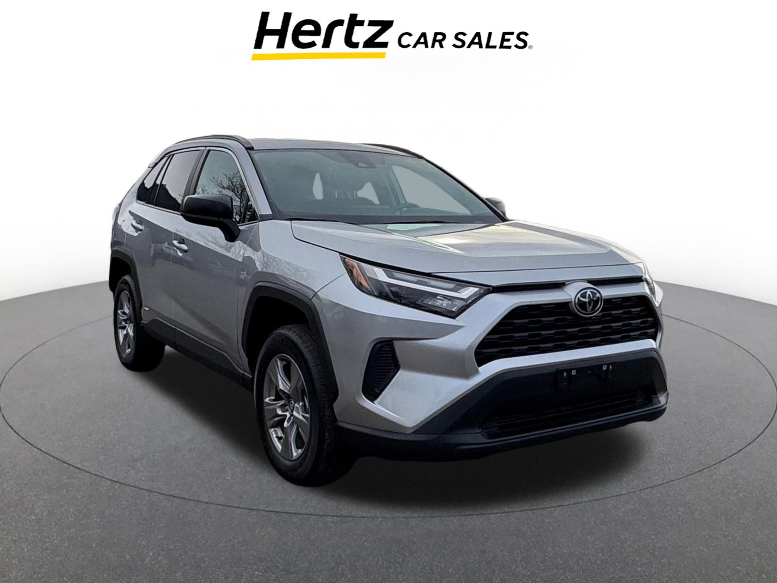 Used 2025 Toyota RAV4 LE image 1