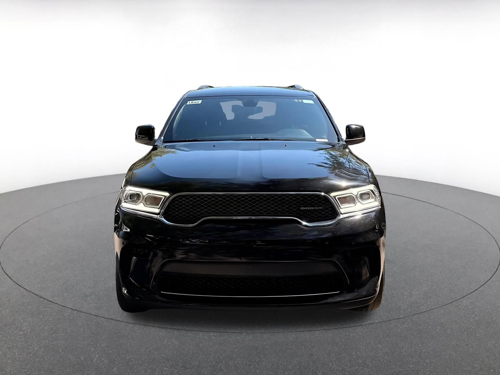 Used 2024 Dodge Durango SXT image 2