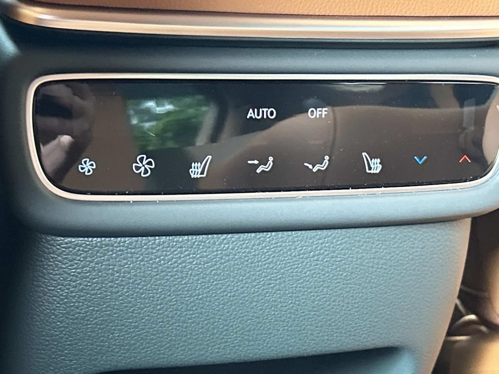 New 2026 Genesis GV80 2.5T Prestige AWD/4WD image 24