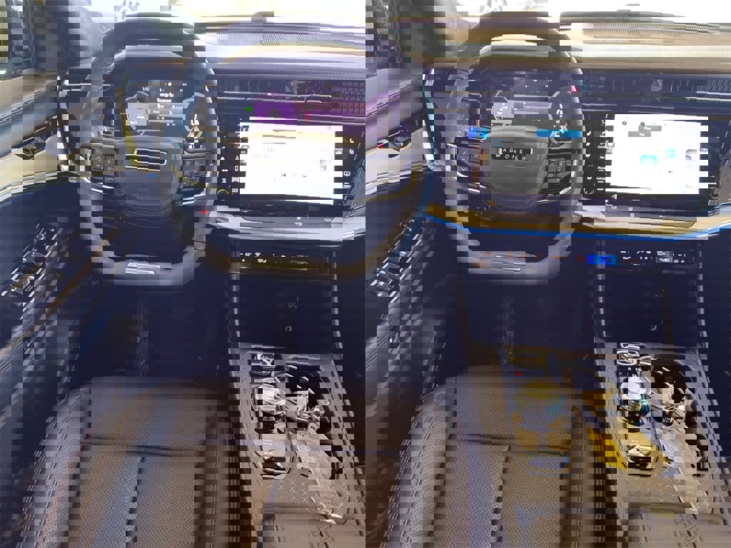 Used 2024 Jeep Wagoneer Launch Edition image 28