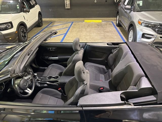 Used 2015 Ford Mustang Convertible w/ Equipment Group 051A RWD image 9