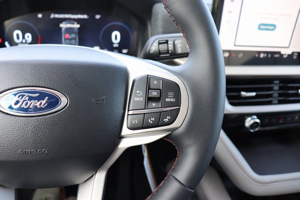 New 2026 Ford Explorer Active w/ Active Comfort Package image 31