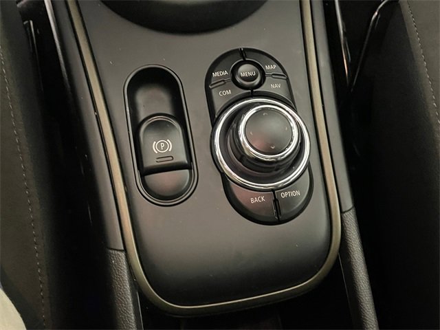 Used 2023 MINI Cooper Countryman S w/ Signature Upholstery Package image 12