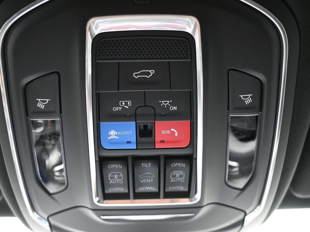 New 2026 Jeep Grand Wagoneer 4WD image 34