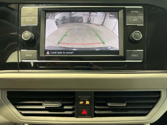 Used 2021 Volkswagen Jetta SE FWD image 31