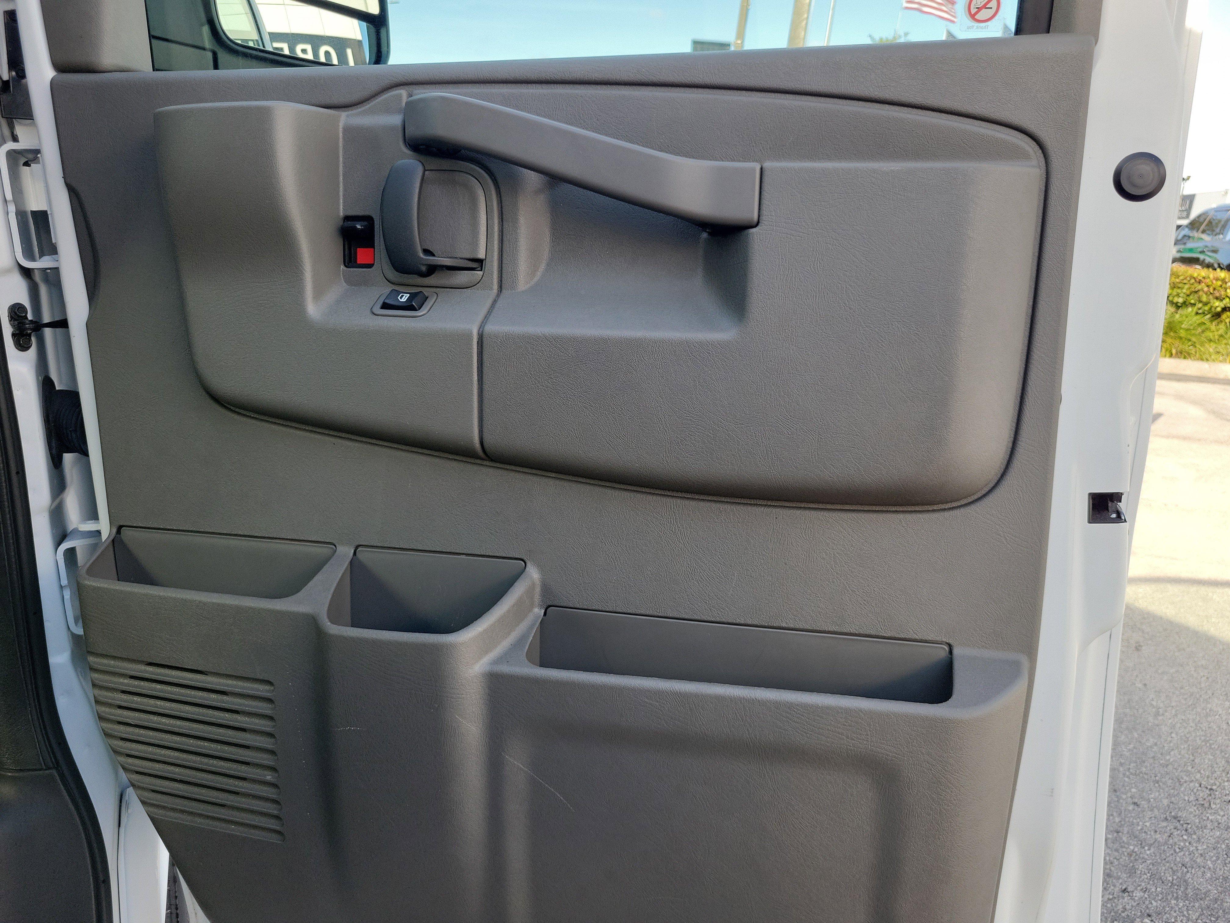 Used 2024 GMC Savana 2500 w/ Driver Convenience Package image 23