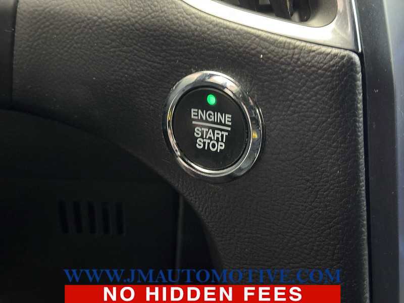 Used 2023 Ford Edge ST image 40