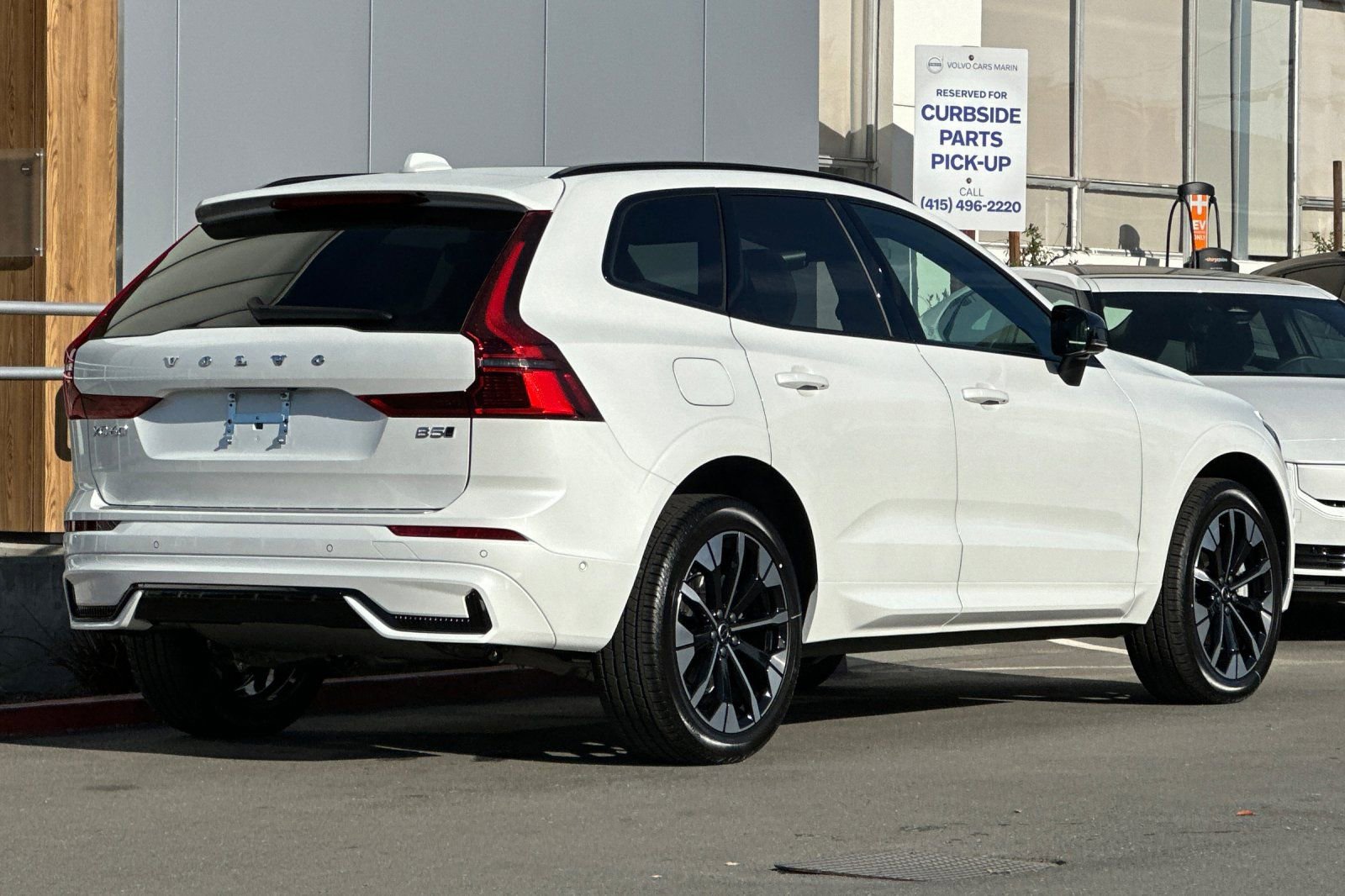 New 2026 Volvo XC60 B5 Plus w/ Protection Package Premier image 2