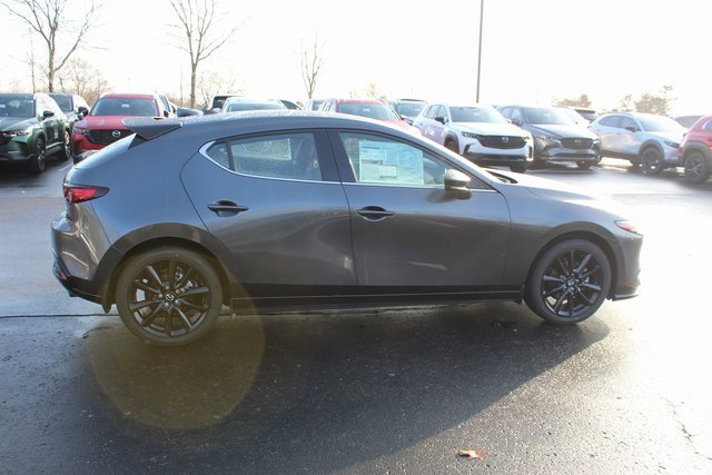 New 2026 MAZDA MAZDA3 Hatchback w/Premium Plus Pkg image 2