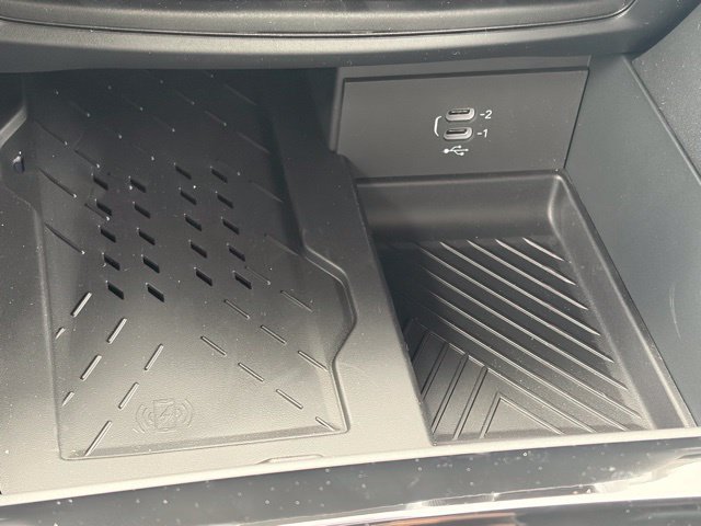 New 2026 Chrysler Pacifica Limited w/ S Appearance Package FWD image 25