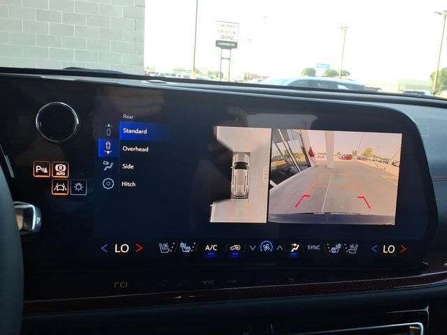 New 2027 Chevrolet Traverse RS FWD image 15