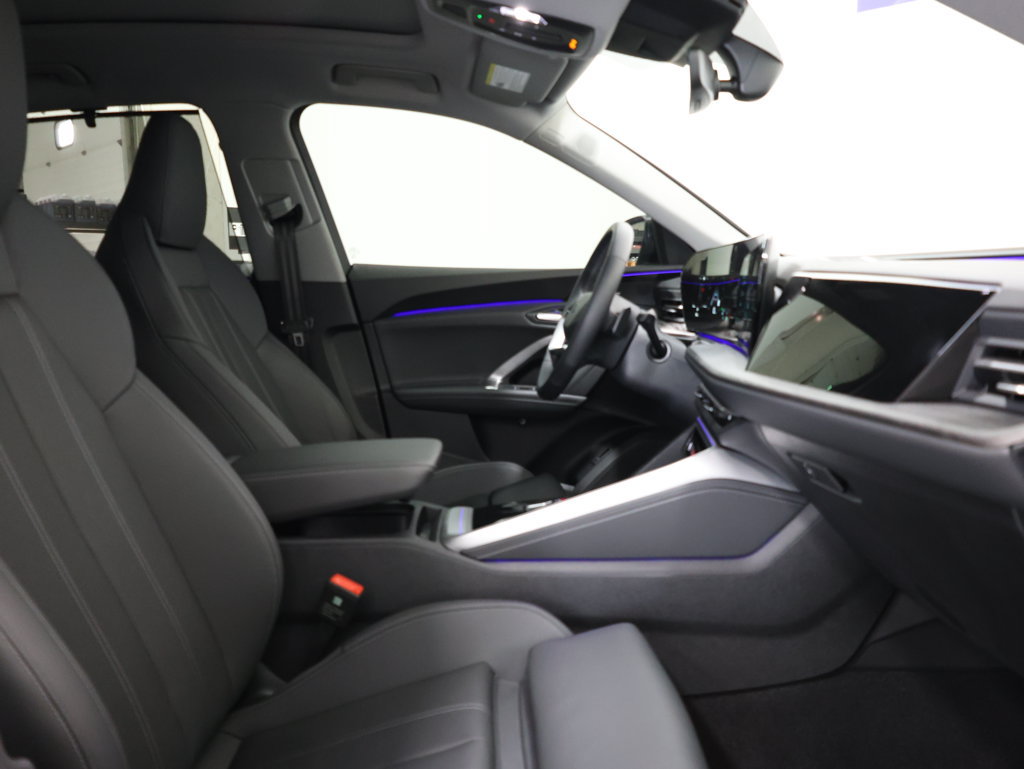 Certified 2025 Audi Q5 Premium w/ Premium Plus AWD/4WD image 21