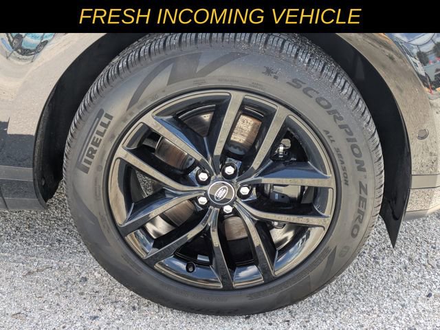 Used 2026 Land Rover Range Rover Evoque S image 9