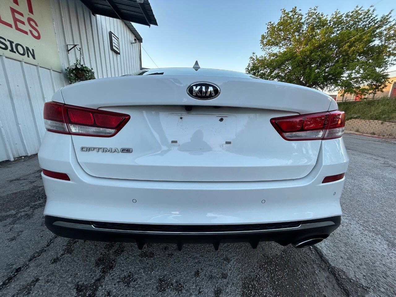Used 2019 Kia Optima LX image 7