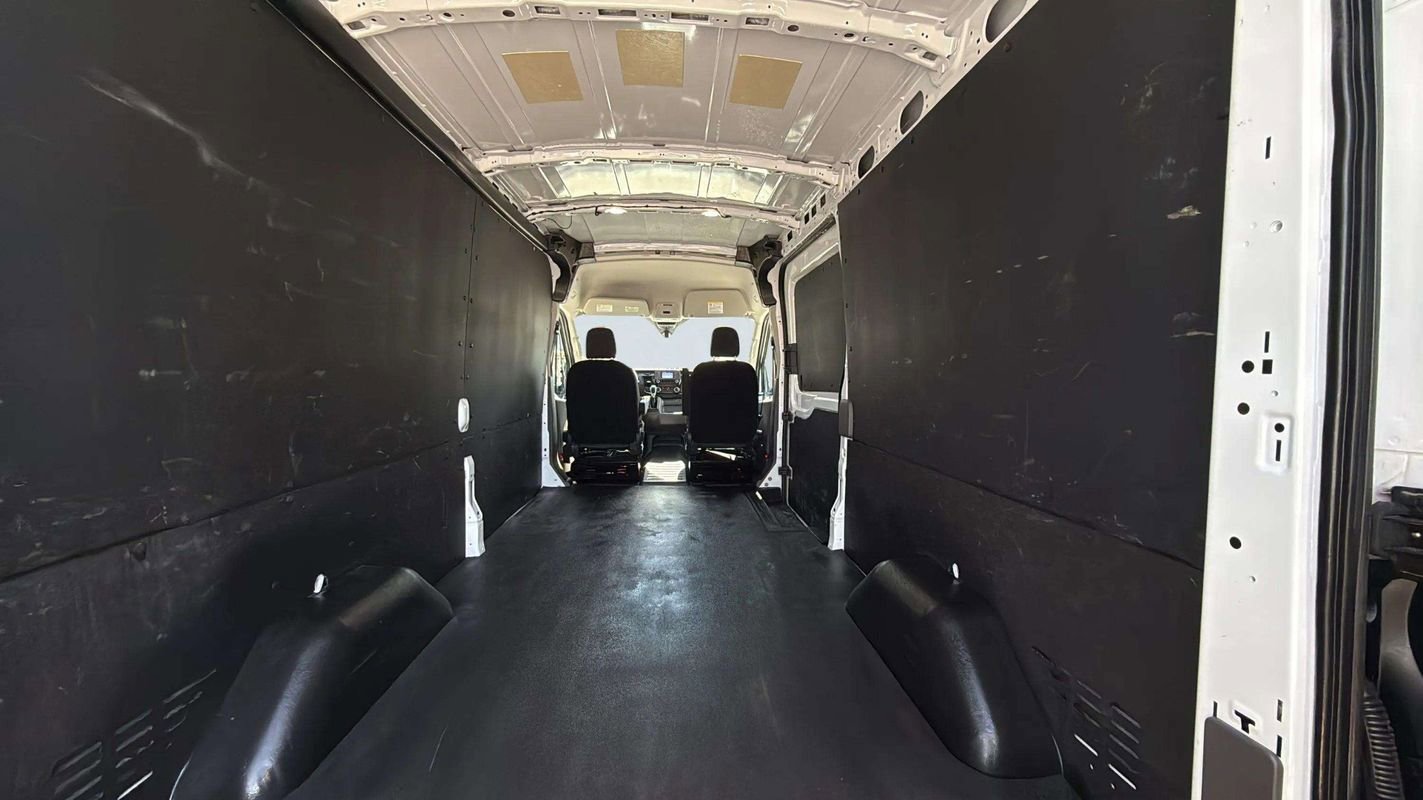 Used 2022 Ford Transit 350 Medium Roof AWD w/ Interior Upgrade Package image 15