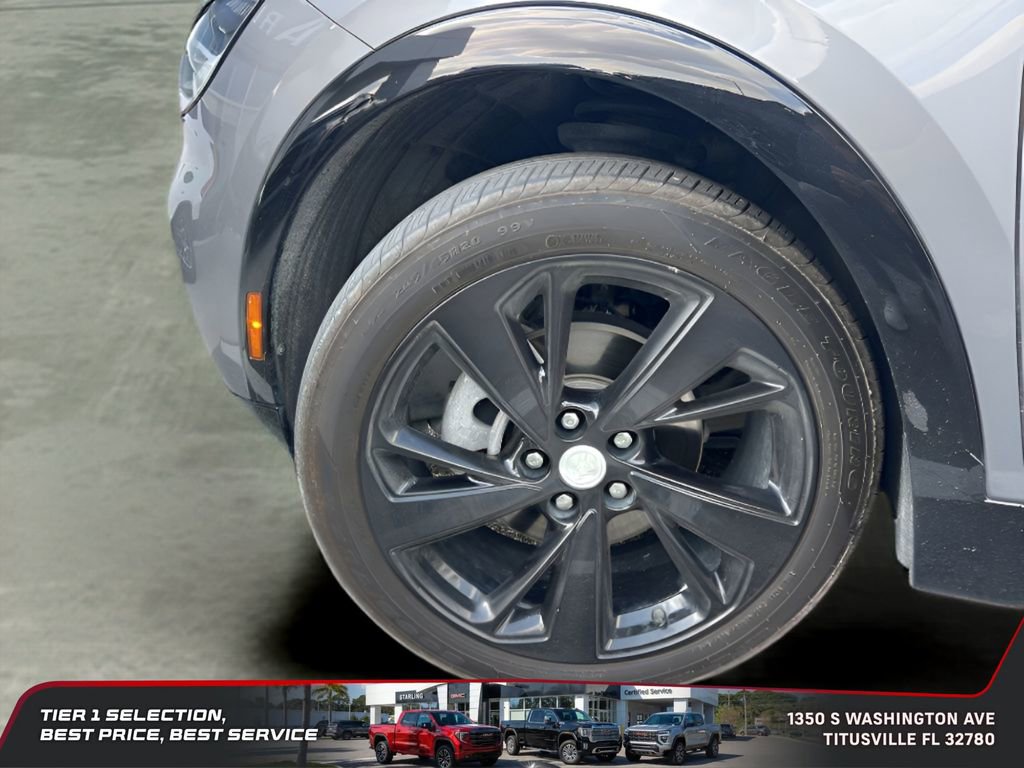 Used 2021 Buick Envision Essence w/ Sport Touring Package image 11