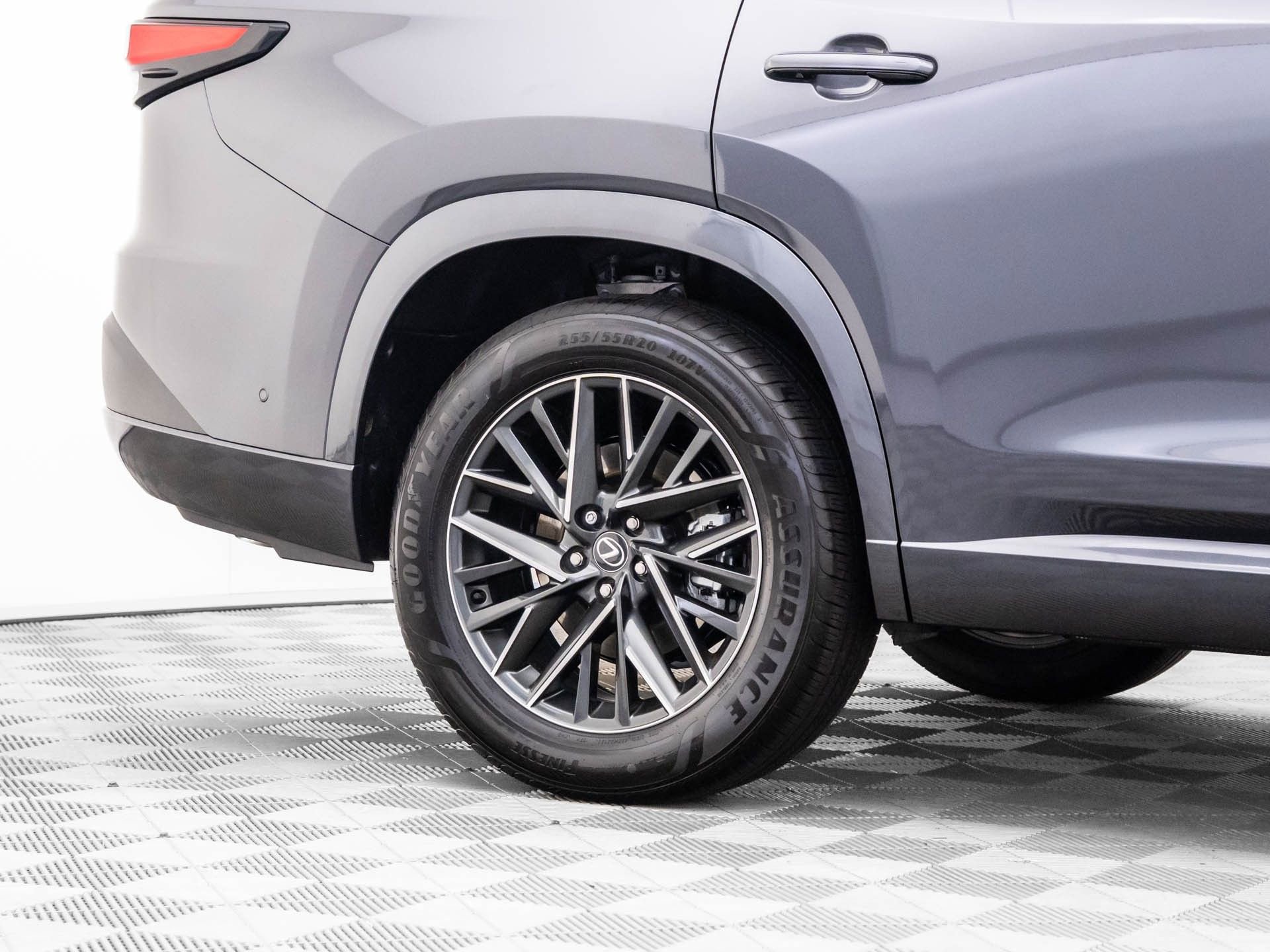 Used 2025 Lexus TX 350 AWD image 35