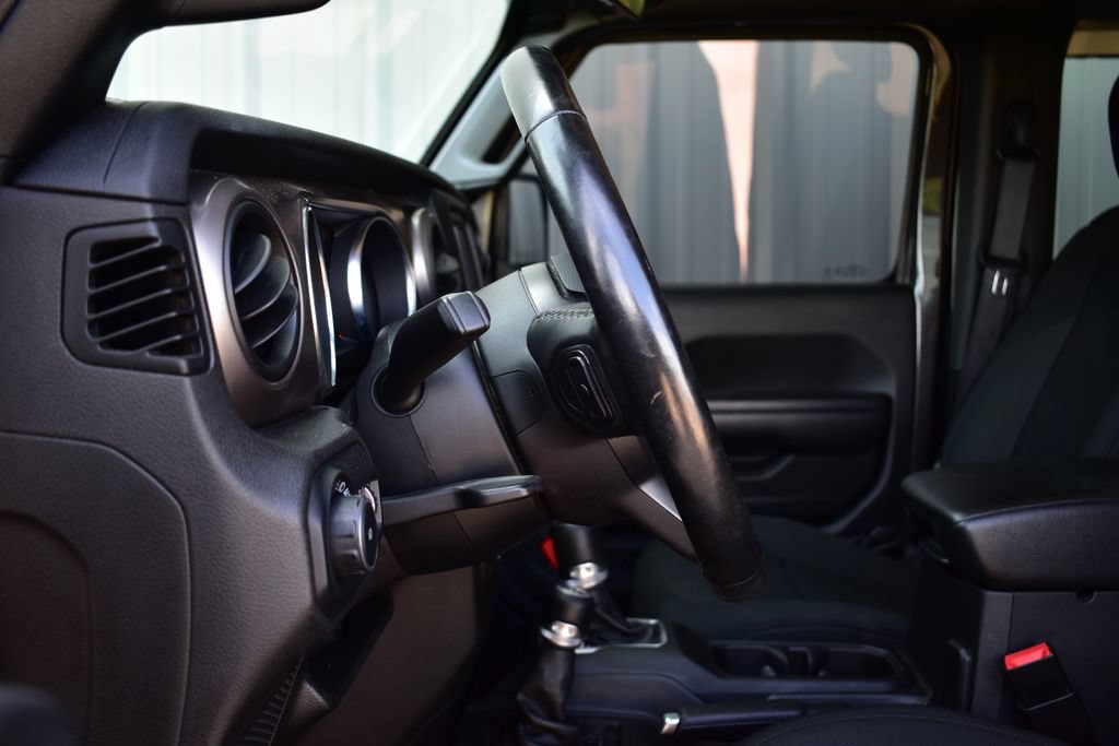 Used 2020 Jeep Wrangler Sport AWD/4WD image 42