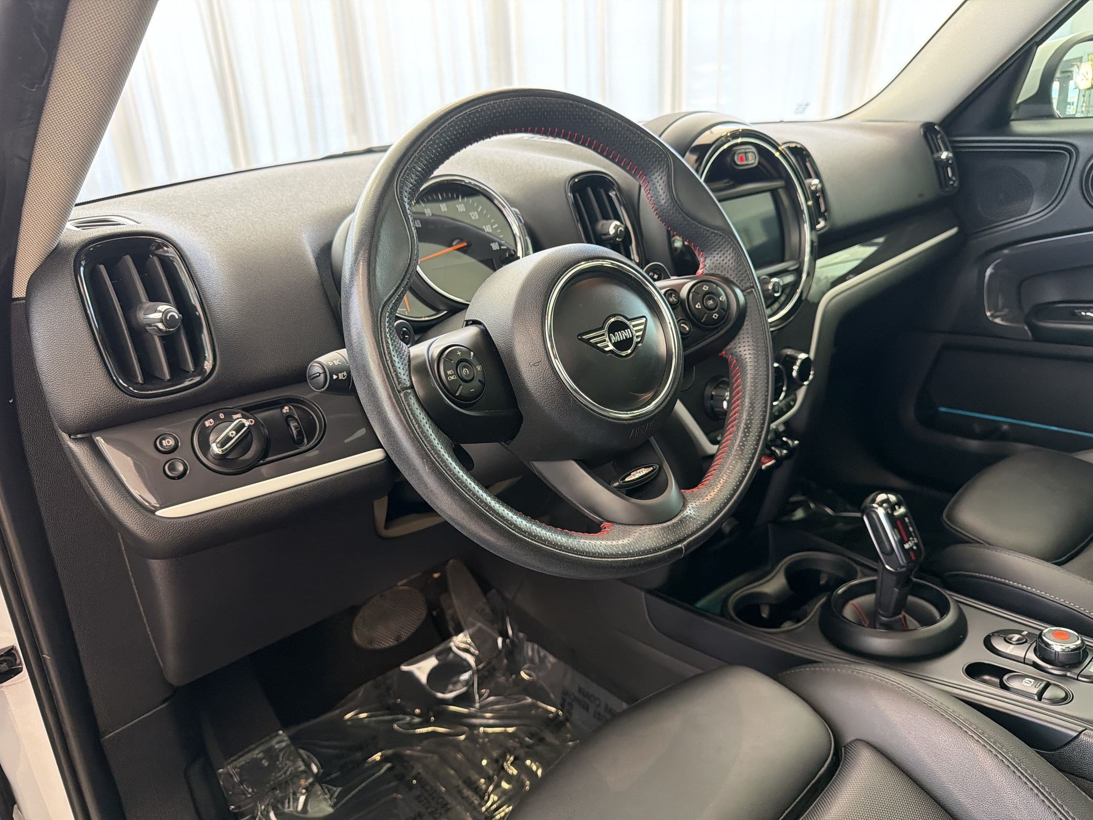 Used 2020 MINI Cooper Countryman S FWD image 4