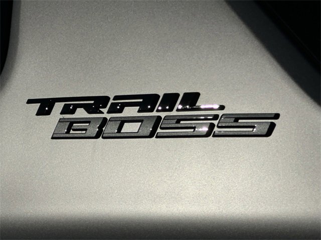 New 2026 Chevrolet Silverado EV Trail Boss image 9