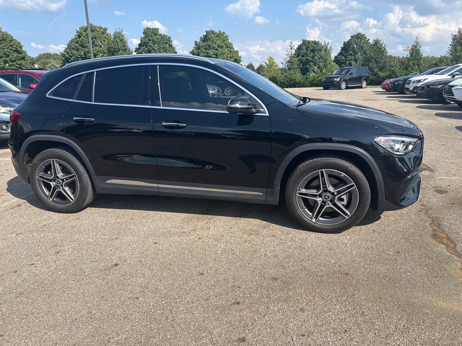 Used 2022 Mercedes-Benz GLA 250 4MATIC image 4