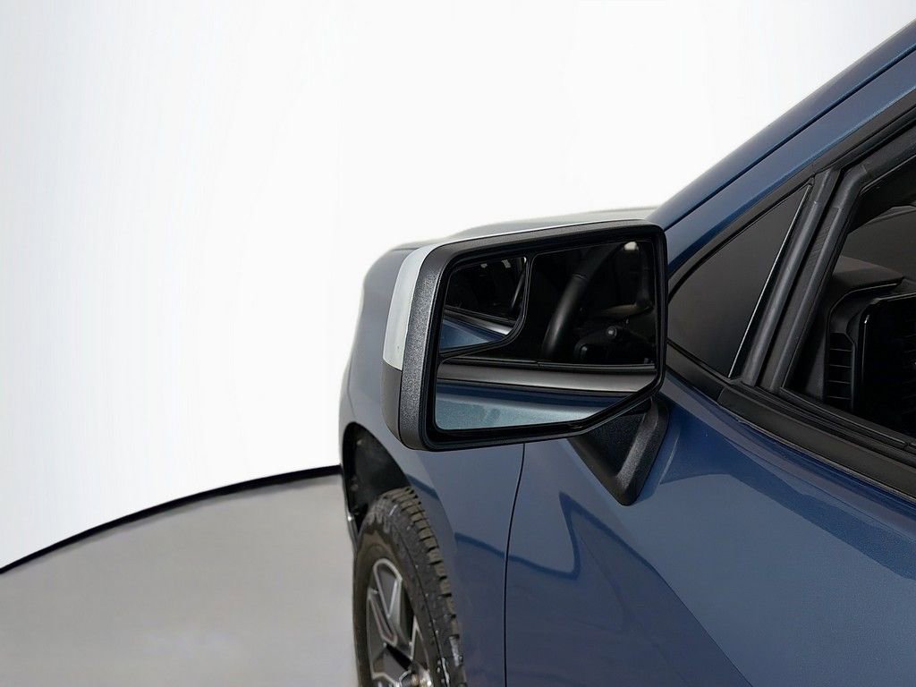 Used 2024 Chevrolet Silverado 1500 LT image 26