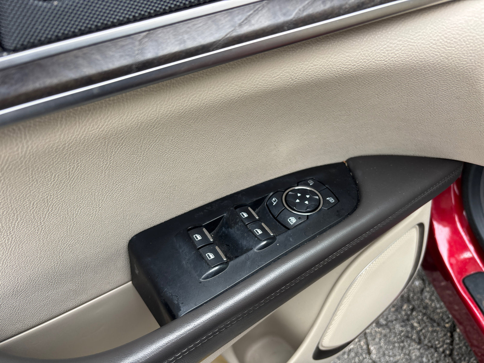 Used 2018 Lincoln MKX Select w/ Select Plus Package image 13