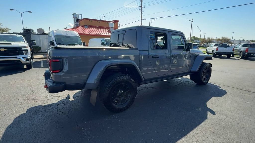Used 2021 Jeep Gladiator Mojave w/ Dual Top Group AWD/4WD image 8