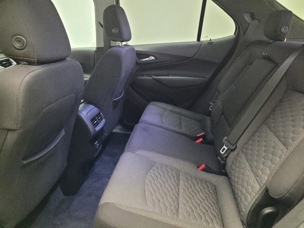 Used 2020 Chevrolet Equinox LT FWD image 18