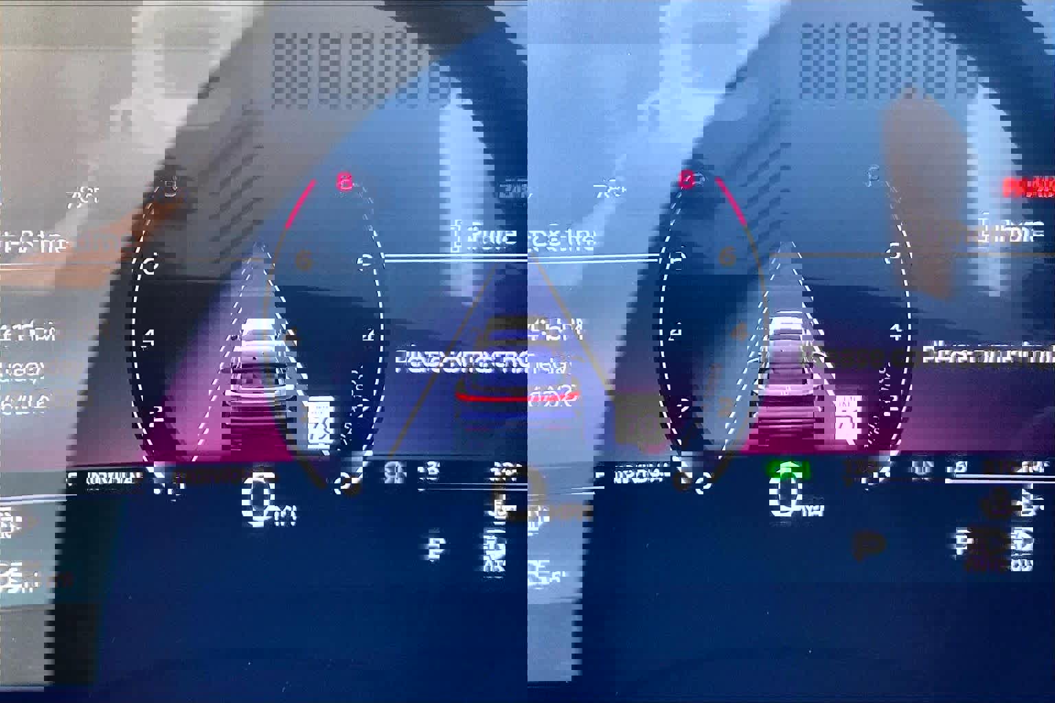 Used 2025 Audi Q5 Premium w/ Convenience Package image 24