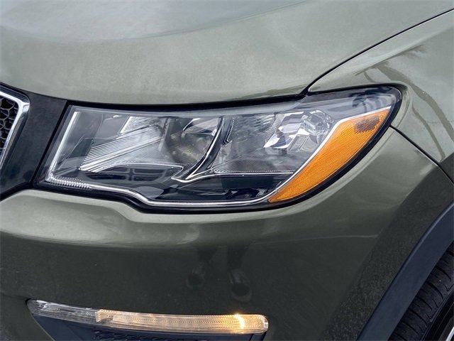 Used 2019 Jeep Compass Latitude image 6