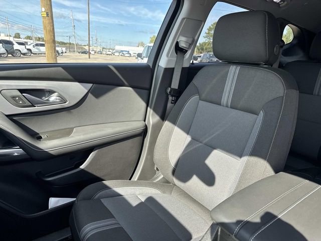 New 2026 Chevrolet Blazer LT w/ Convenience Package image 39