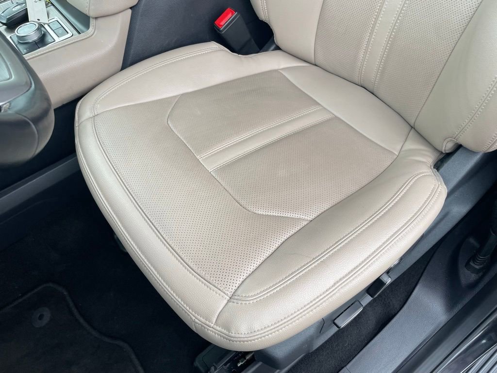 Used 2024 Ford Expedition Limited AWD/4WD image 22