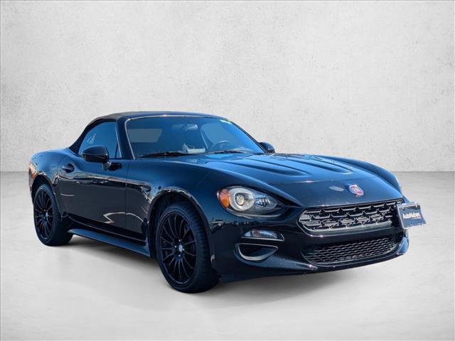 Used 2017 FIAT 124 Spider Classica RWD video 3
