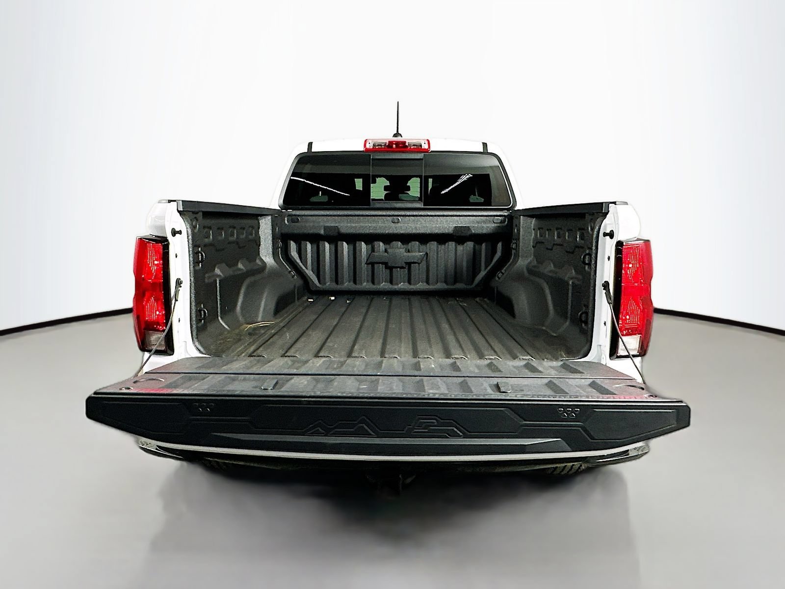 Used 2026 Chevrolet Colorado Trail Boss AWD/4WD image 27