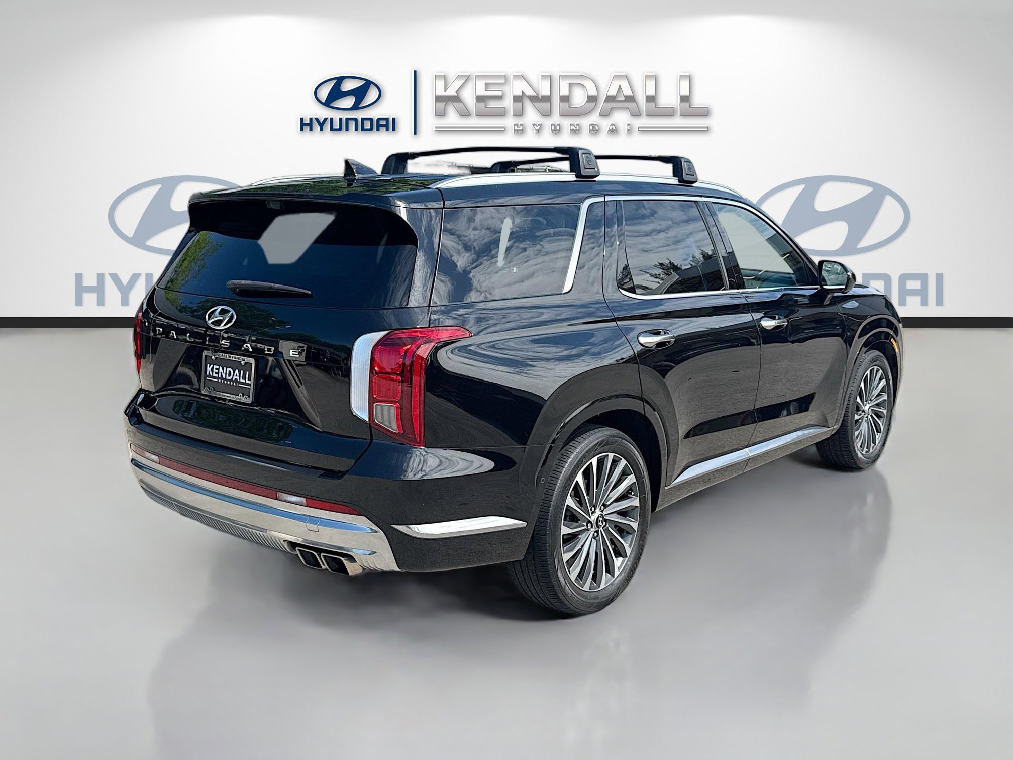 Used 2024 Hyundai Palisade Calligraphy image 6