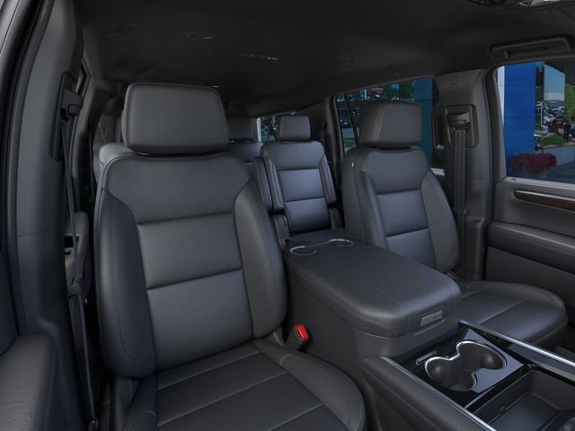 New 2026 Chevrolet Suburban LT w/ Comfort Package AWD/4WD image 16