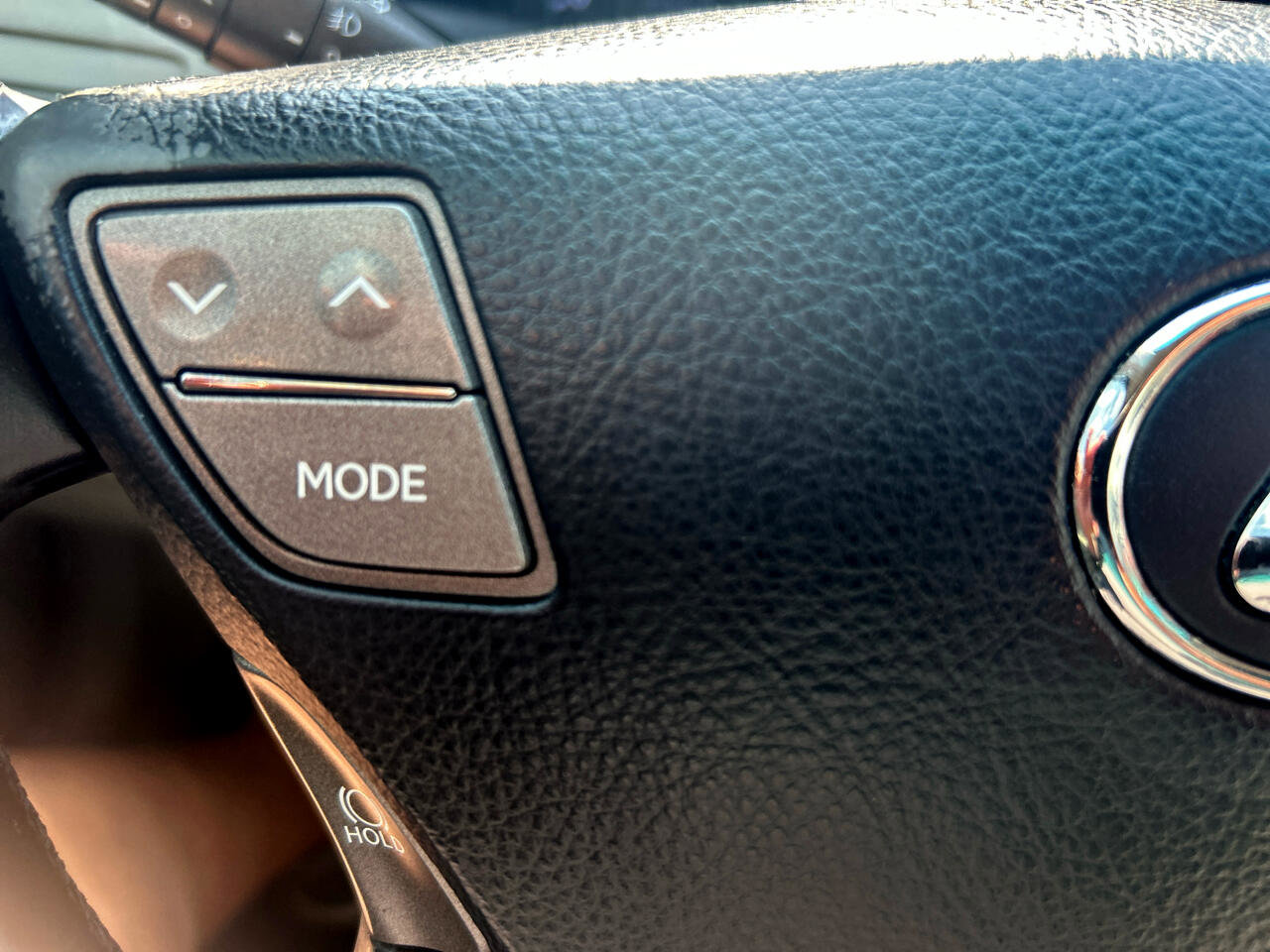 Used 2011 Lexus LS 460 image 24