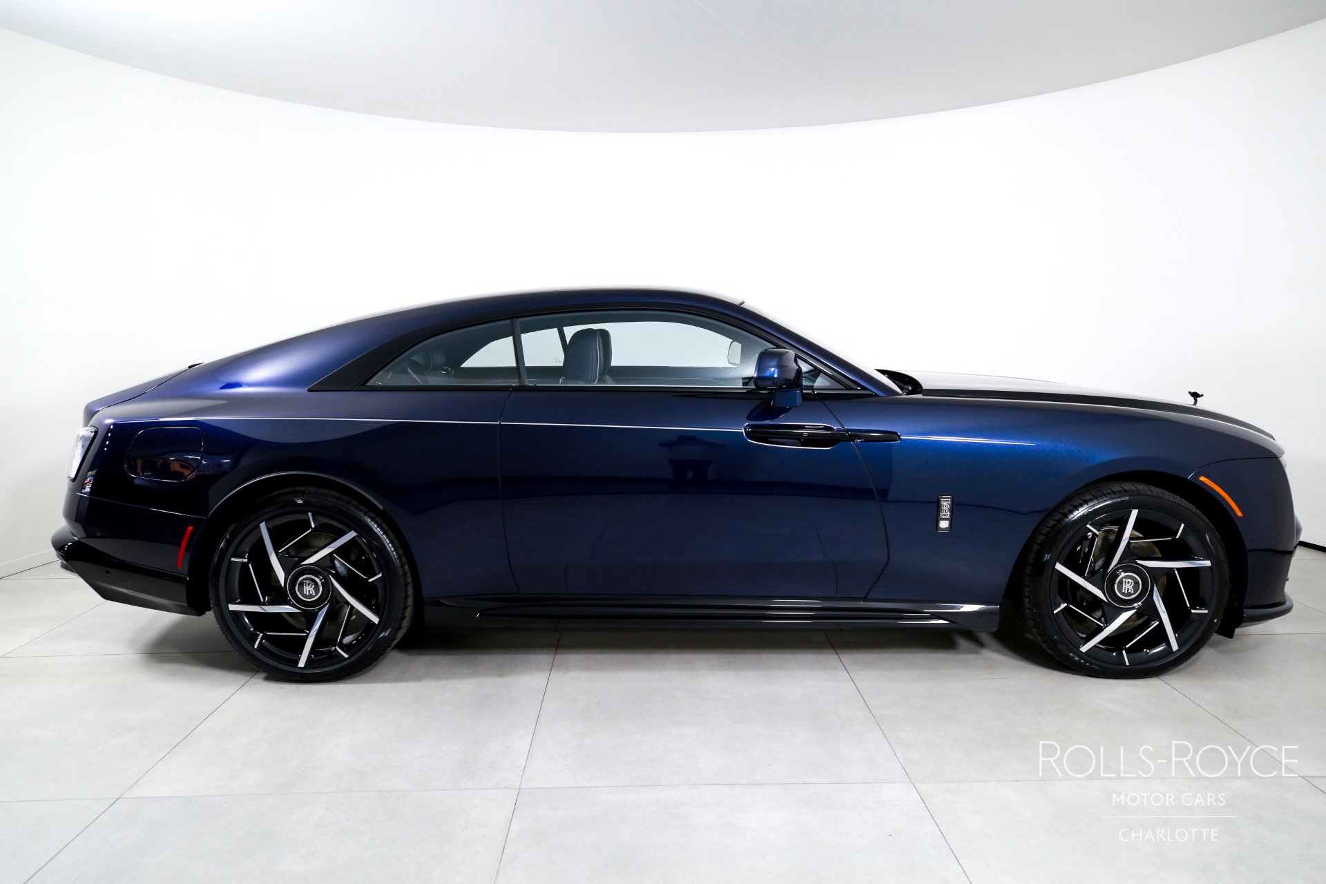 New 2026 Rolls-Royce Spectre Black Badge image 10